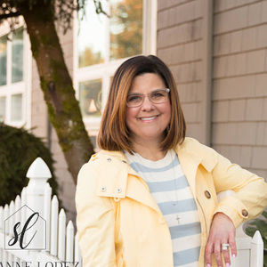 Meet your Posher, Suzie